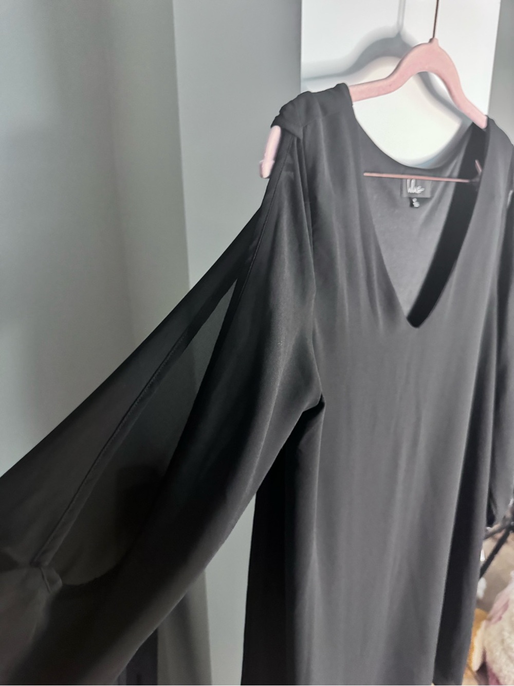 Lulus Black Chiffon Split-Sleeve Shift Dress – NWT Size Medium - Picture 3 of 6